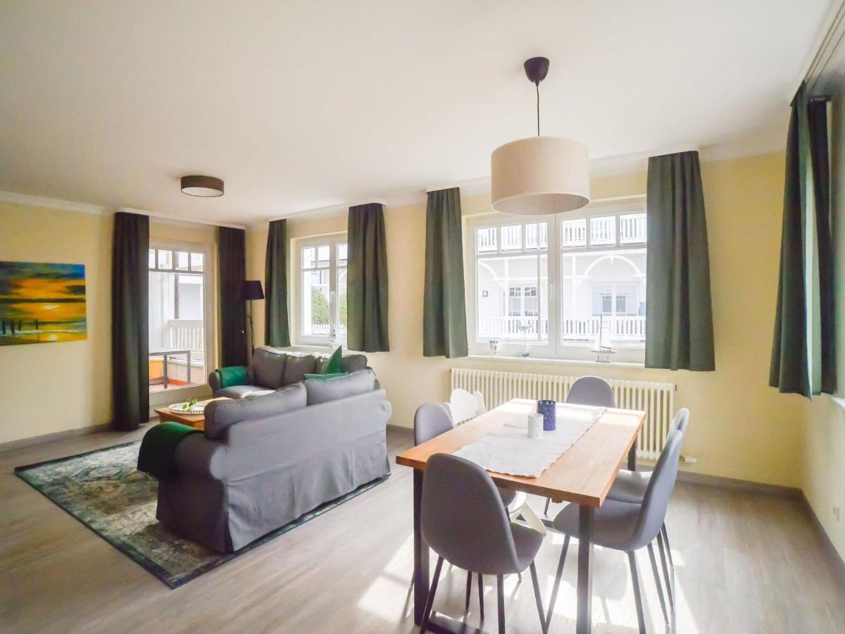 Strandvillen Binz - Ferienwohnung Mit 2 Schlafzimmern Und Balkon Ah-563 Zewnętrze zdjęcie